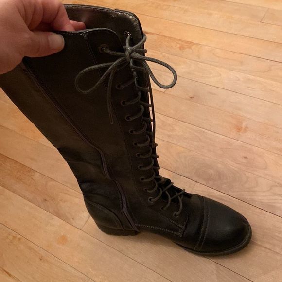 💫4/30 TRANSIT Lace Up Side Zipper Combat Style Boots - Picture 4 of 13